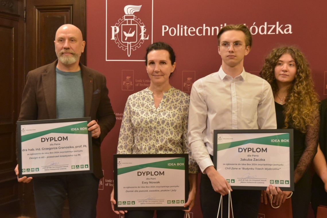 Autorzy trzech projektów, które uzyskały najwięcej głosów (od lewej): prof. PŁ Grzegozr Granosik, mgr Ewa Nowak i student Jakub Żaczek