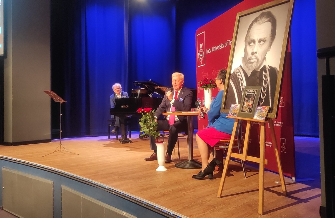 Goście spotkania: Aleksander Ładysz - śpiewak operowy - bas, syn Bernarda Ładysza oraz pianista dr hab. Jarosław Domagała